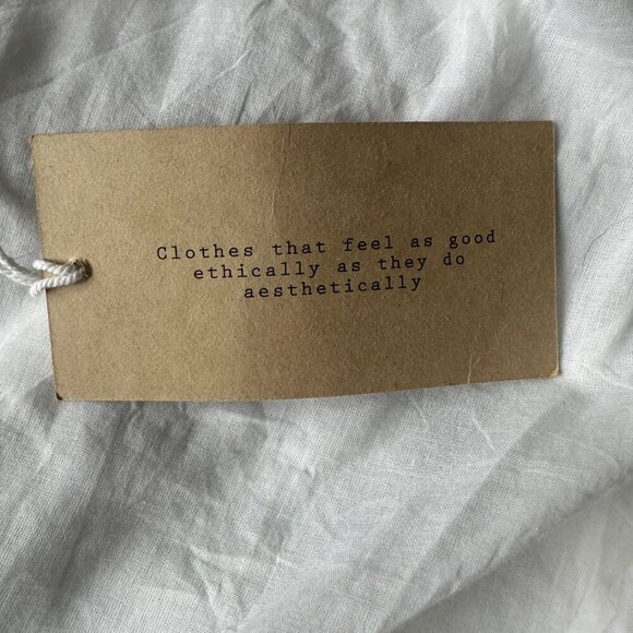 NWT - Voloshin X The Mom Edit Linen White Gigi Wrap Ruffle Skirt - Size M - Picture 12 of 13